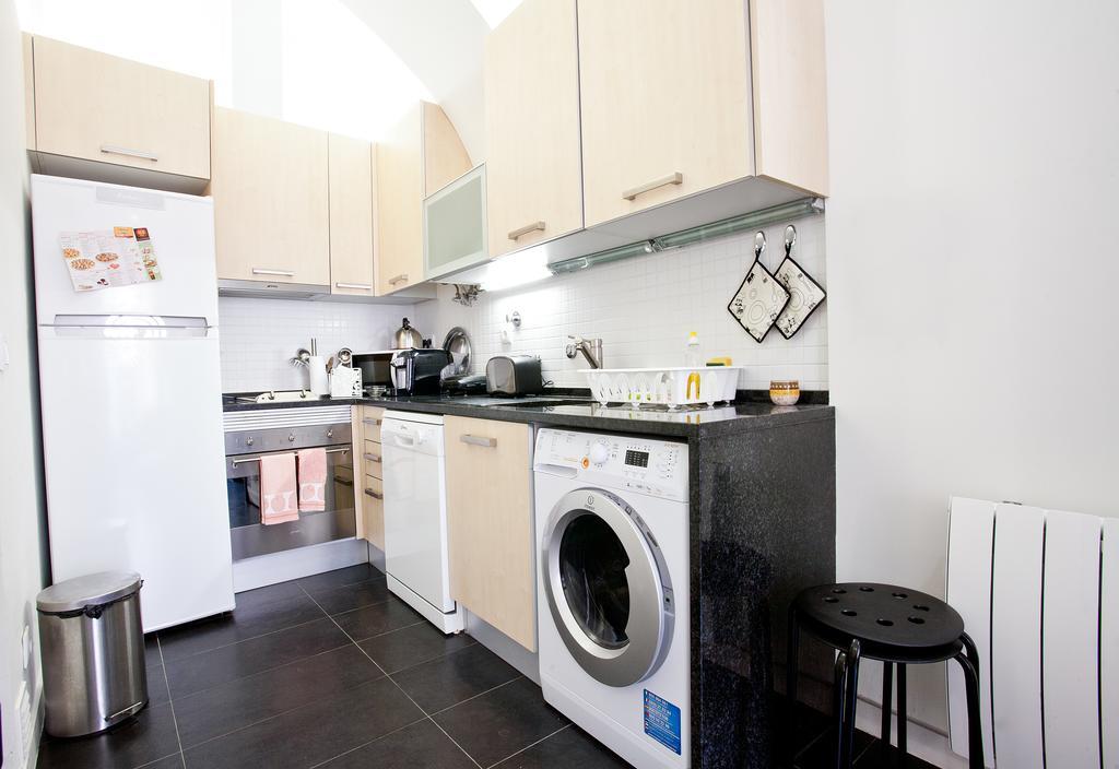 Downtown Apartments Bica リスボン エクステリア 写真