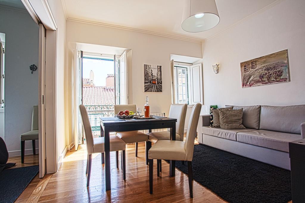 Downtown Apartments Bica リスボン エクステリア 写真