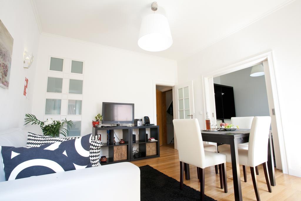 Downtown Apartments Bica リスボン エクステリア 写真