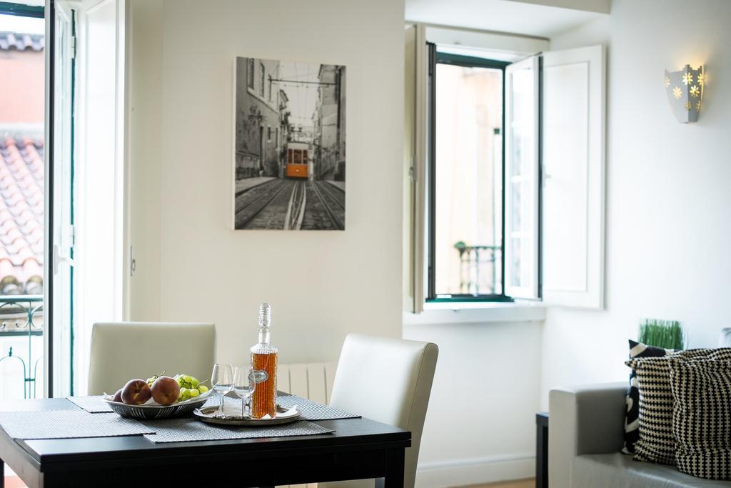 Downtown Apartments Bica リスボン エクステリア 写真