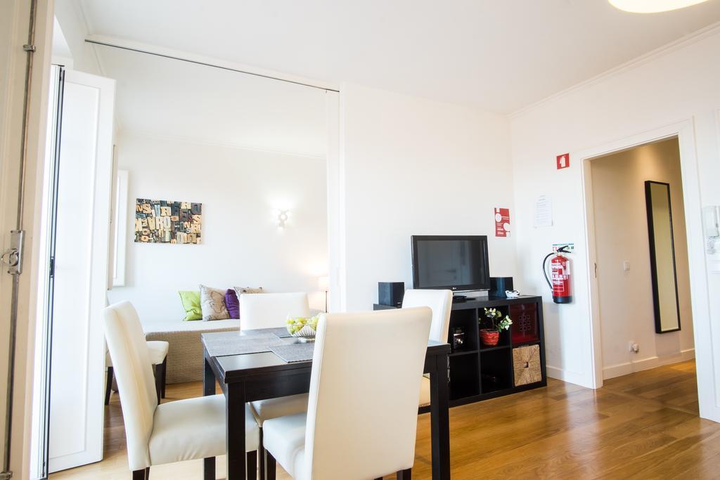 Downtown Apartments Bica リスボン エクステリア 写真